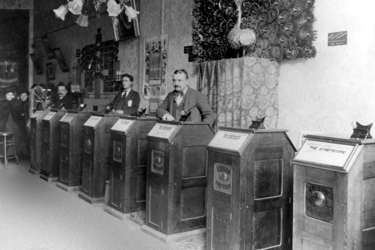 Phonograph and Kinetoscope parlour, San Francisco, circa 1895. Photograph from Wikimedia Commons.